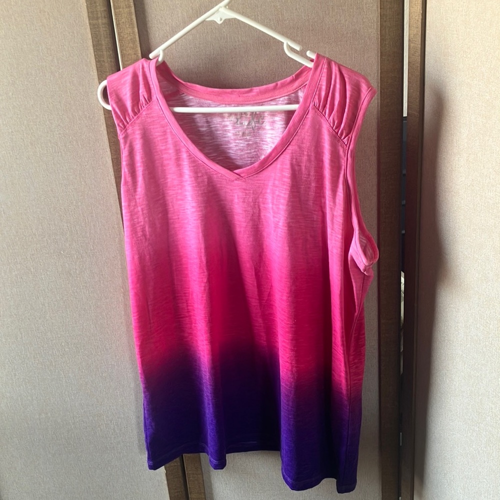 FINAL MARKDOWN Made for Life Pink and Purple Ombre Tank Top xxl